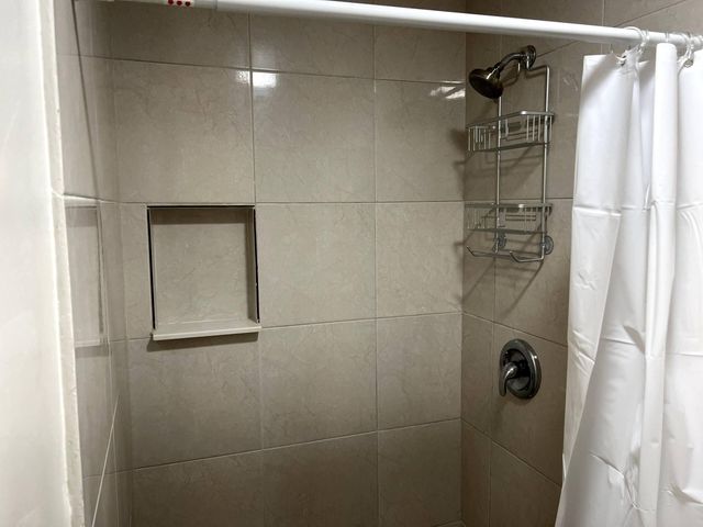110 SW 6TH Street, Delray Beach, FL 33444