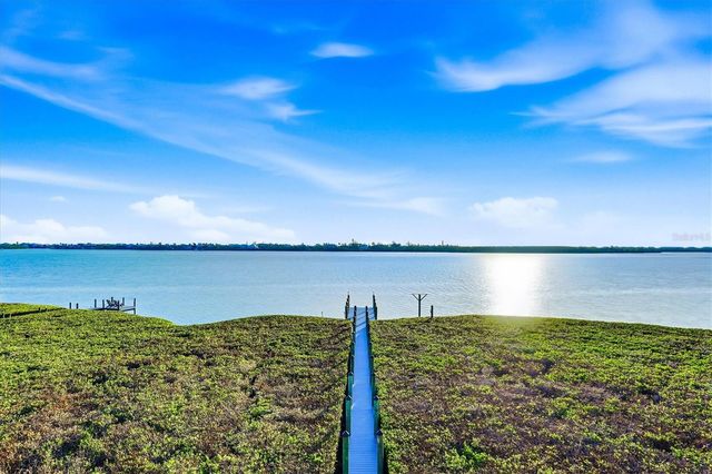 9941 EAGLE PRESERVE DRIVE, Englewood, FL 34224