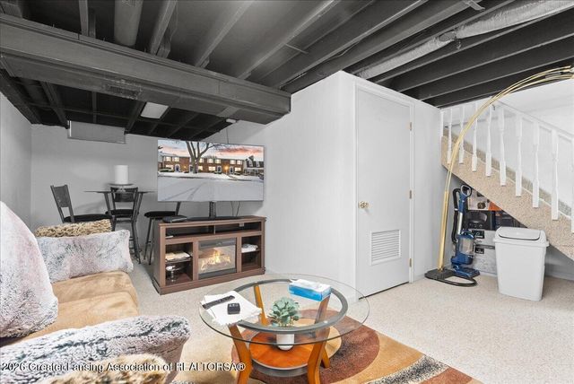 6264 Beechfield Drive, Lansing, MI 48911