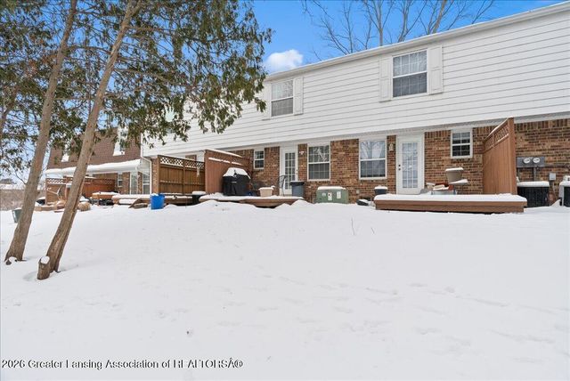 6264 Beechfield Drive, Lansing, MI 48911