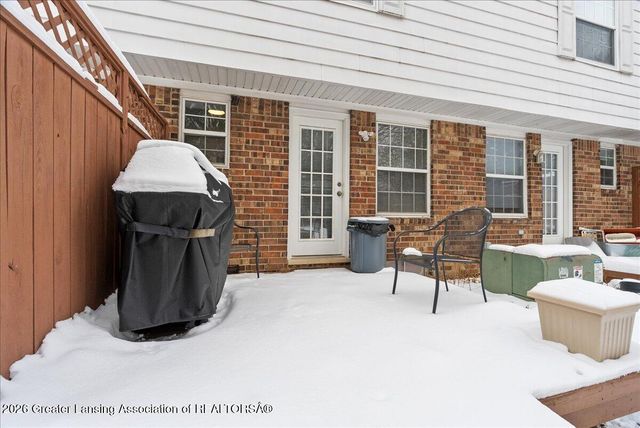 6264 Beechfield Drive, Lansing, MI 48911