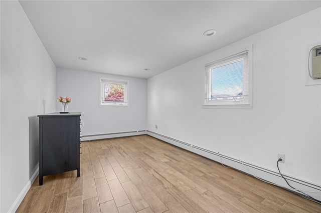 17 Brennan Street, Huntington, NY 11743