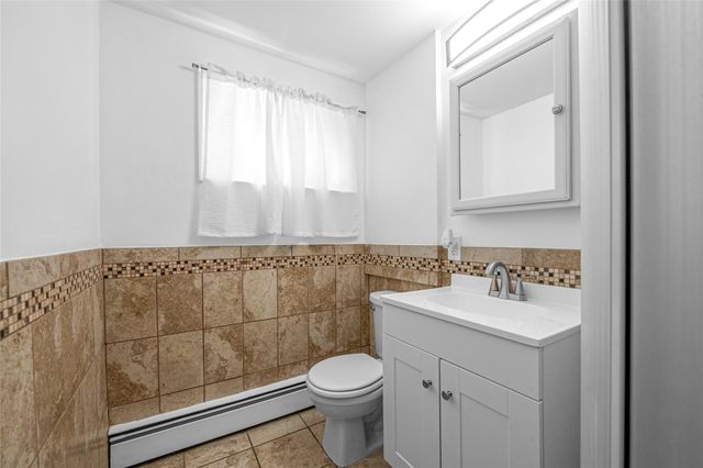 17 Brennan Street, Huntington, NY 11743