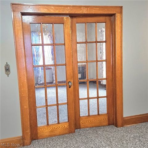 1120 Smithfield Street, Parkersburg, WV 26101