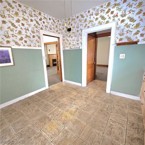 1120 Smithfield Street, Parkersburg, WV 26101