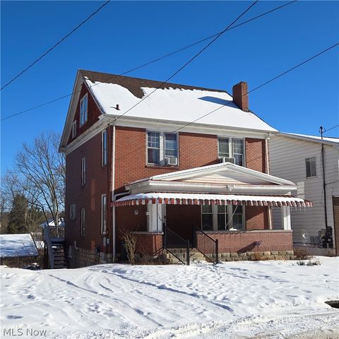 1120 Smithfield Street, Parkersburg, WV 26101