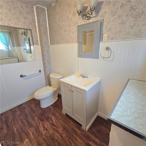 1120 Smithfield Street, Parkersburg, WV 26101