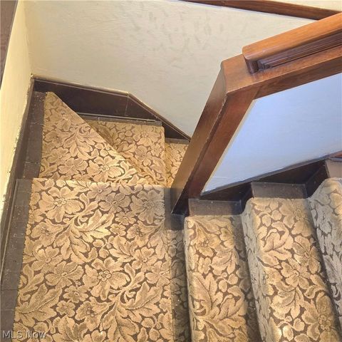 1120 Smithfield Street, Parkersburg, WV 26101