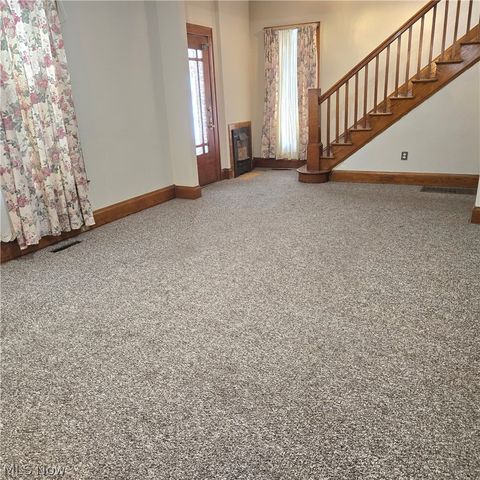 1120 Smithfield Street, Parkersburg, WV 26101