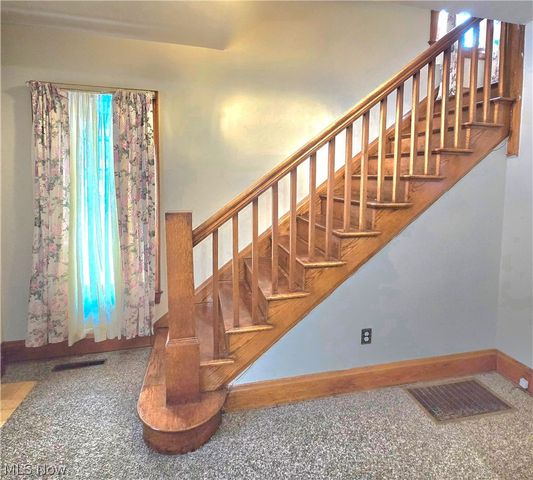 1120 Smithfield Street, Parkersburg, WV 26101