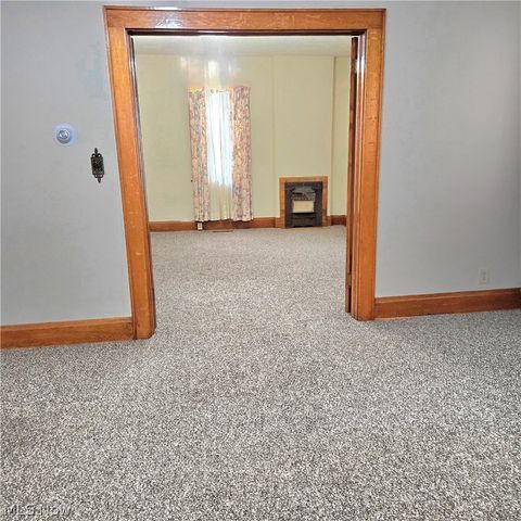 1120 Smithfield Street, Parkersburg, WV 26101