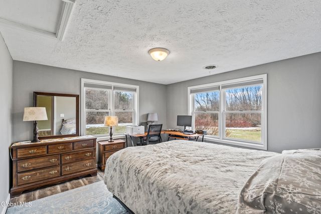 1128 Green Corners Road, Glenville, NY 12010