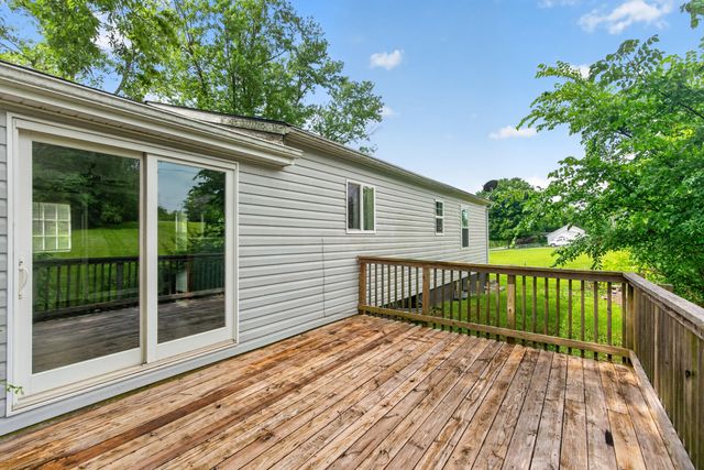 1127 Pine Crest Road, Lancaster, KY 40444