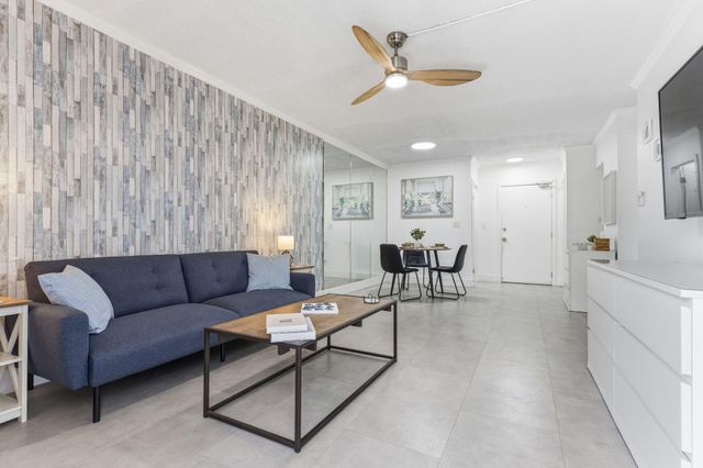 3000 Riomar Street 407, Fort Lauderdale, FL 33304