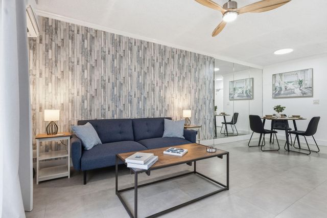 3000 Riomar Street 407, Fort Lauderdale, FL 33304