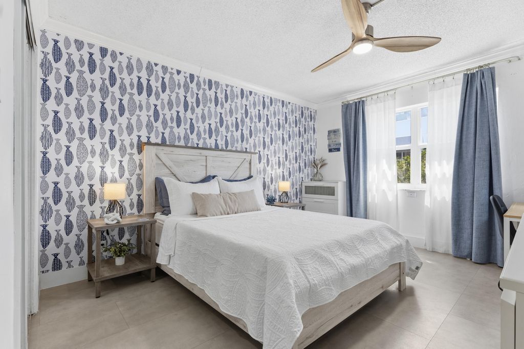 3000 Riomar Street 407, Fort Lauderdale, FL 33304