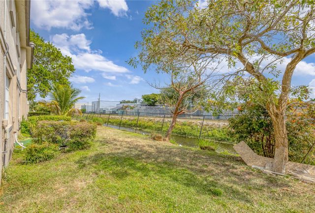 2037 Nassau Drive 2037, Riviera Beach, FL 33404