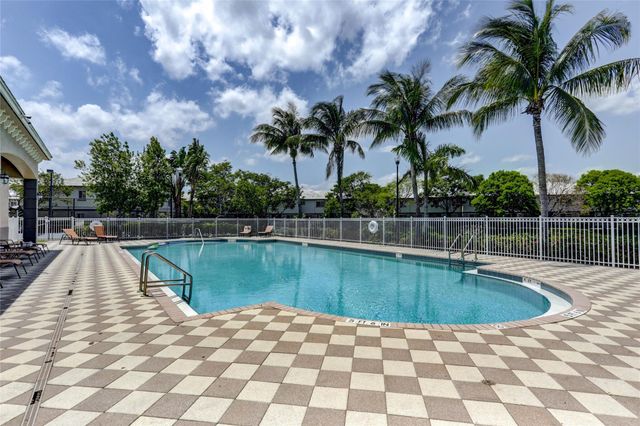 2037 Nassau Drive 2037, Riviera Beach, FL 33404