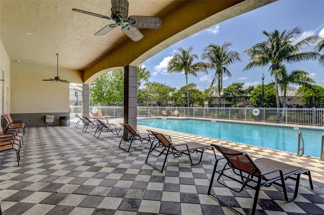2037 Nassau Drive 2037, Riviera Beach, FL 33404