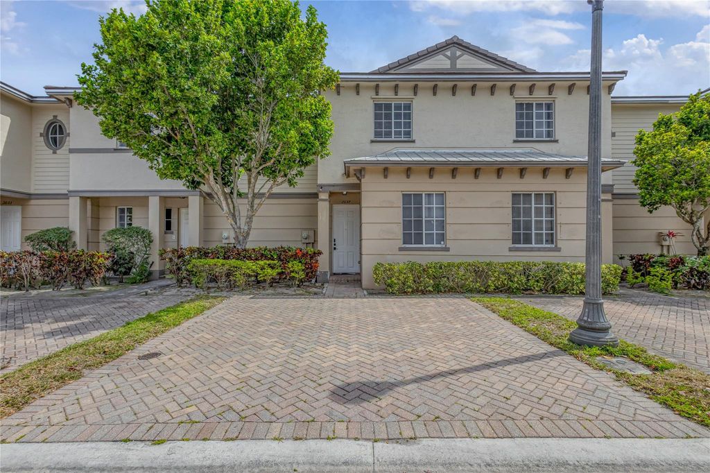 2037 Nassau Drive 2037, Riviera Beach, FL 33404