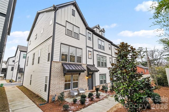 7017 Running Spring Drive, Charlotte, NC 28205
