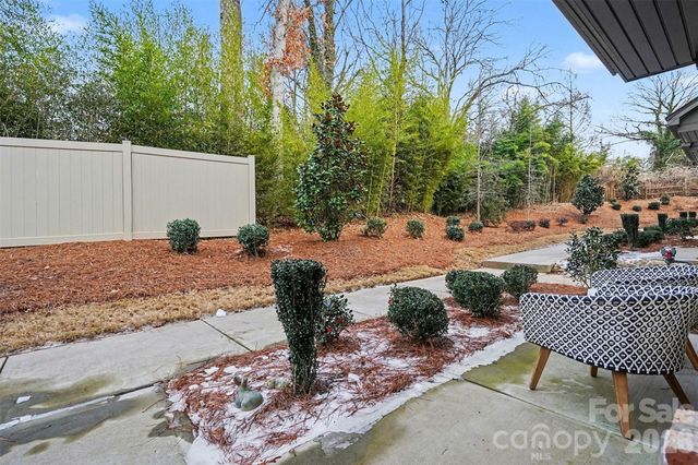 7017 Running Spring Drive, Charlotte, NC 28205