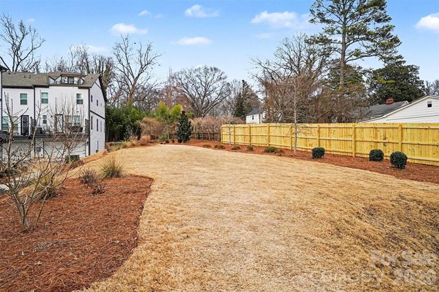 7017 Running Spring Drive, Charlotte, NC 28205