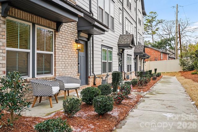 7017 Running Spring Drive, Charlotte, NC 28205