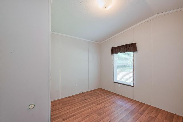506 South Oakhurst Dr, Livingston, TX 77351