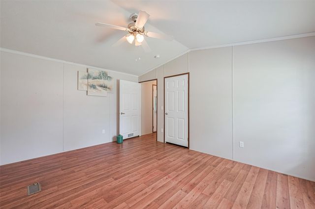 506 South Oakhurst Dr, Livingston, TX 77351