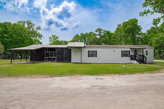 506 South Oakhurst Dr, Livingston, TX 77351
