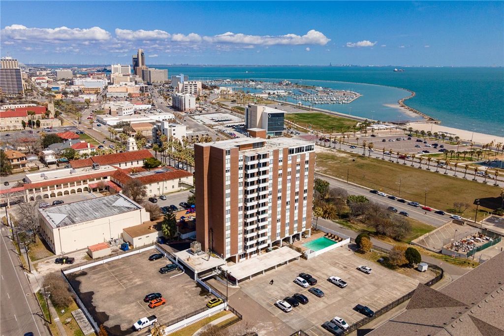 715 S Upper Broadway St 401, Corpus Christi, TX 78401