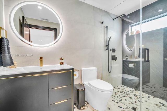 4430 Casper Ct, Hollywood, FL 33021