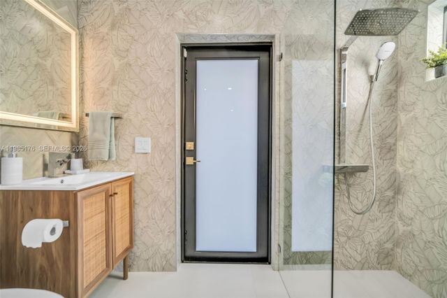 4430 Casper Ct, Hollywood, FL 33021