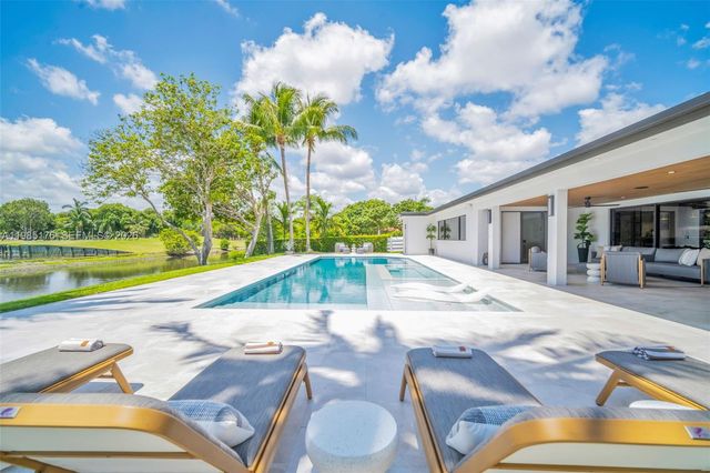 4430 Casper Ct, Hollywood, FL 33021