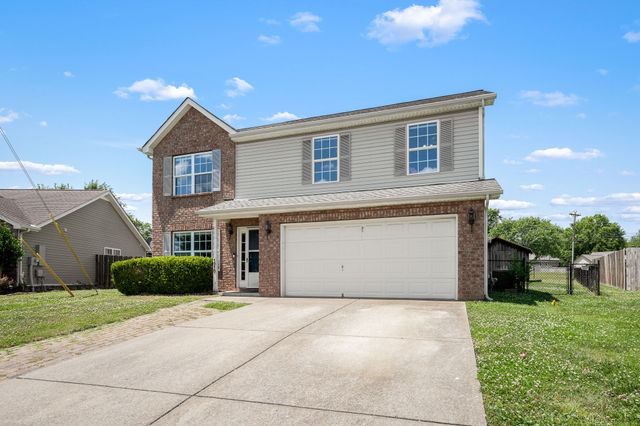 1010 Lowrey Pl, Spring Hill, TN 37174