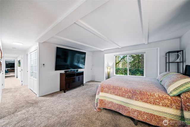 4929 Black Lake Boulevard SW, Olympia, WA 98502