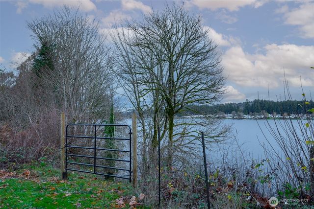 4929 Black Lake Boulevard SW, Olympia, WA 98502