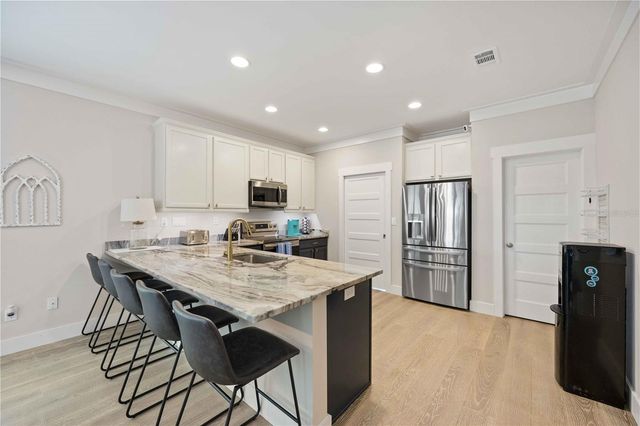 1623 8TH AVENUE W, Bradenton, FL 34205
