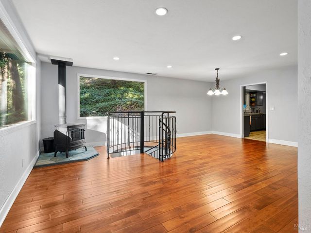 11165 Hwy 116, Forestville, CA 95436