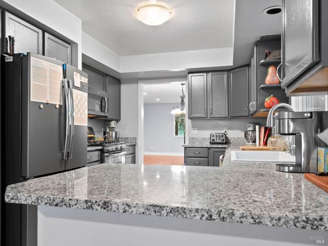 11165 Hwy 116, Forestville, CA 95436