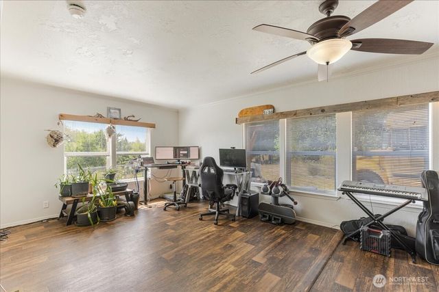 864 Spencer Road, Toledo, WA 98596