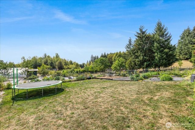 864 Spencer Road, Toledo, WA 98596