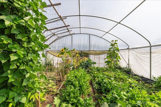 864 Spencer Road, Toledo, WA 98596