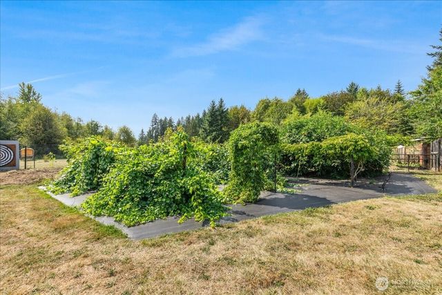 864 Spencer Road, Toledo, WA 98596