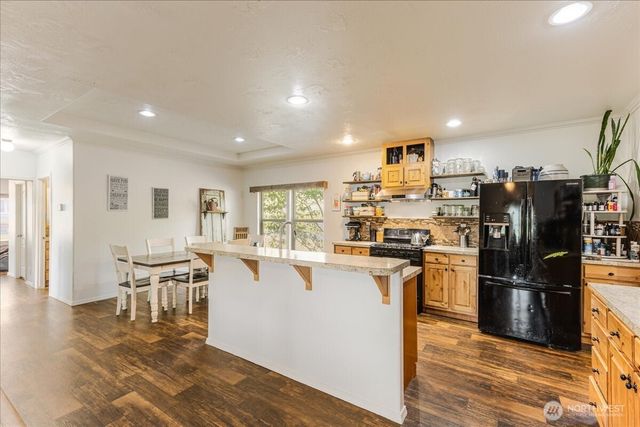 864 Spencer Road, Toledo, WA 98596