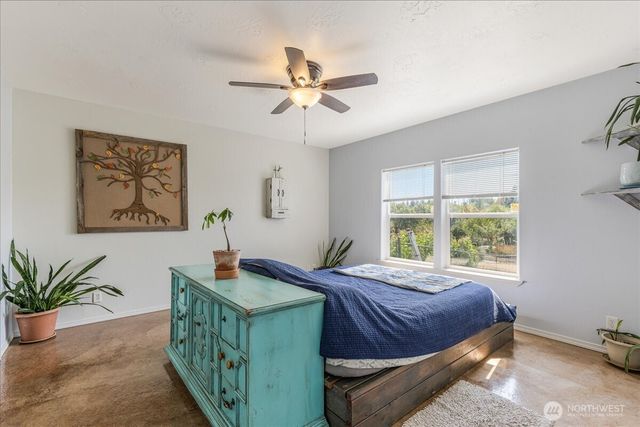 864 Spencer Road, Toledo, WA 98596