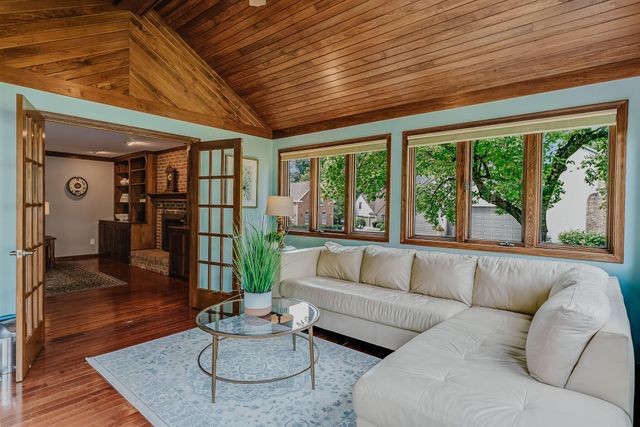 8222 Sanctuary Drive, Columbus, OH 43235