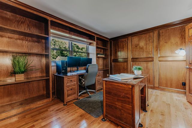 8222 Sanctuary Drive, Columbus, OH 43235