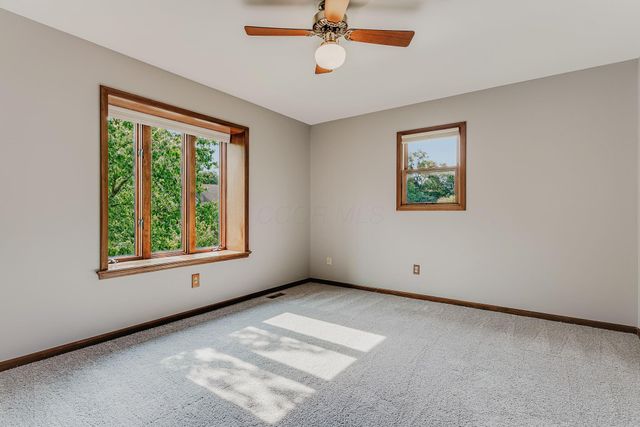 8222 Sanctuary Drive, Columbus, OH 43235